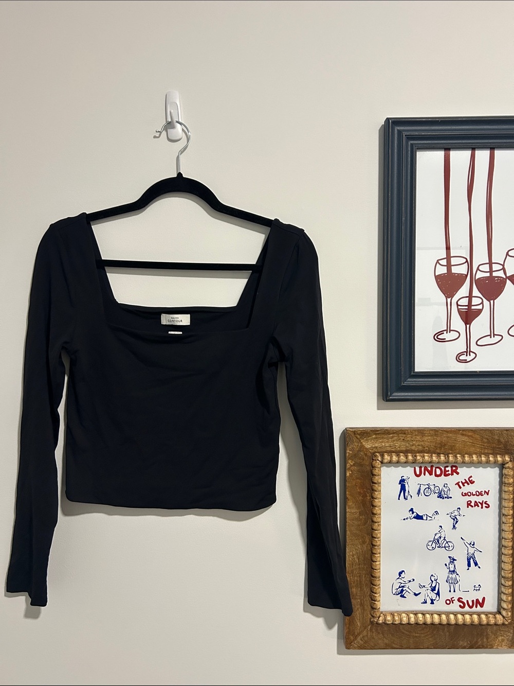 Aritzia Babaton Contour Black Square-Neck Long Sleeve Crop Top